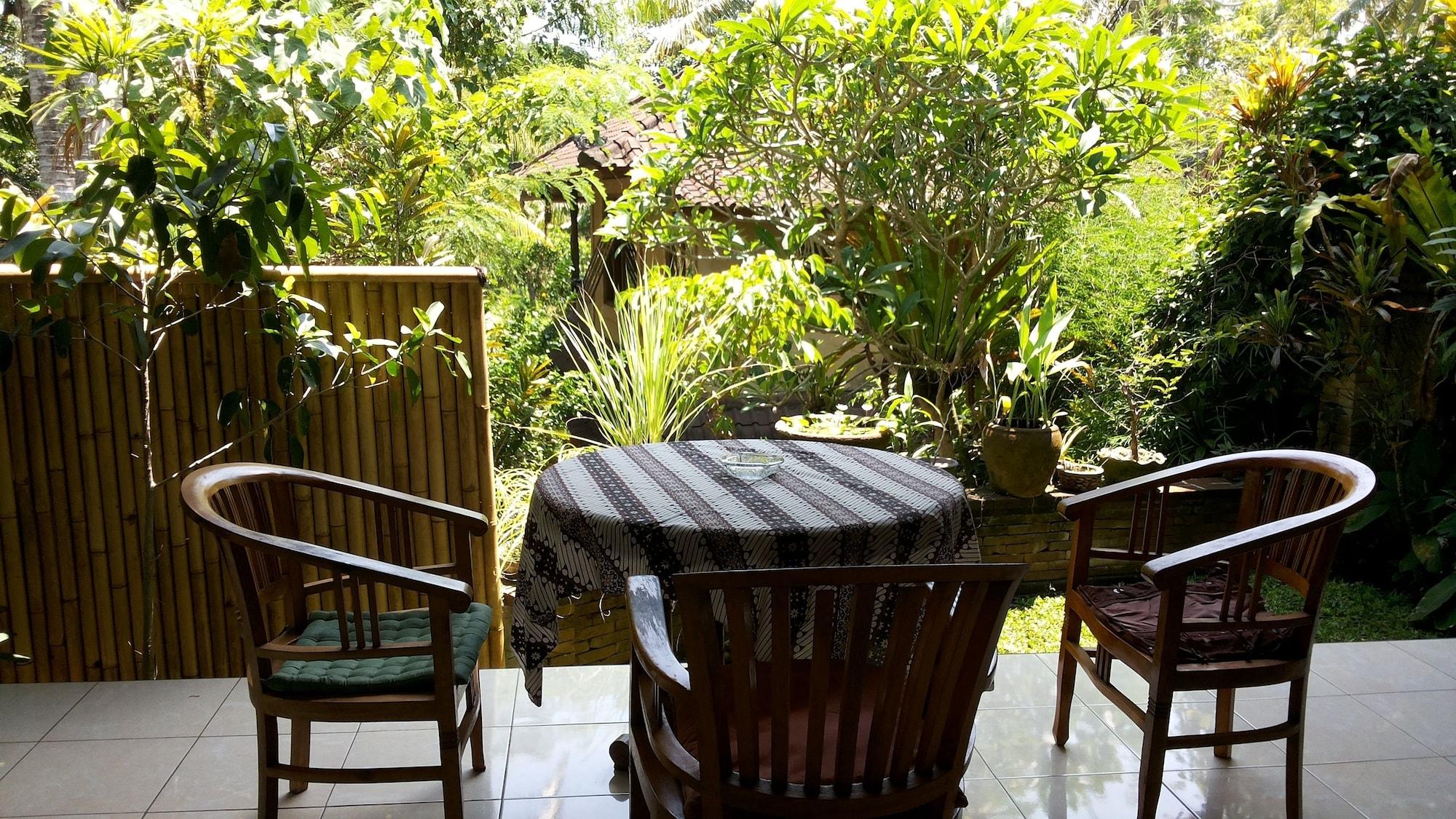 Bali Putra Villa Ubud  Exterior photo