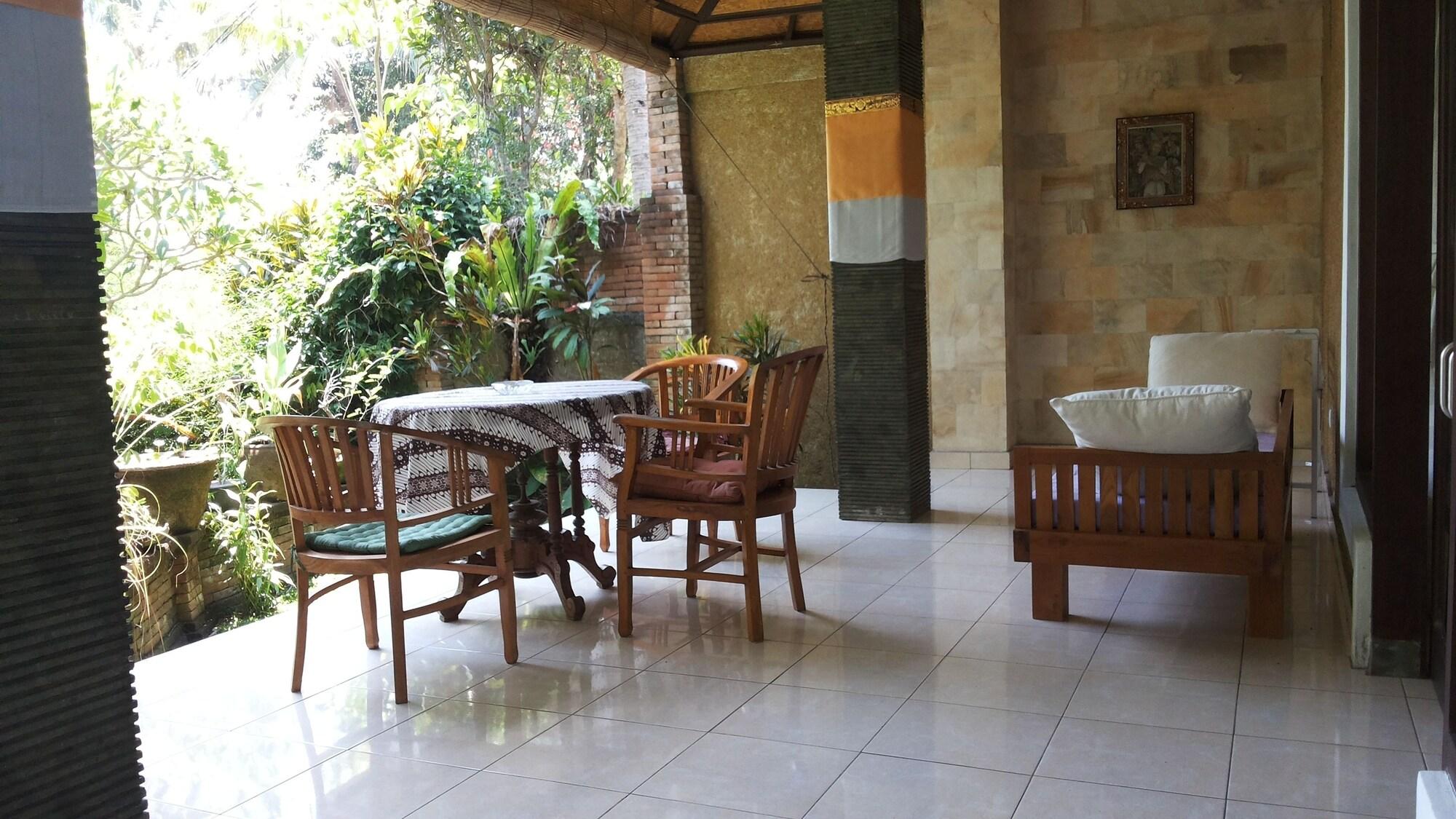 Bali Putra Villa Ubud  Exterior photo