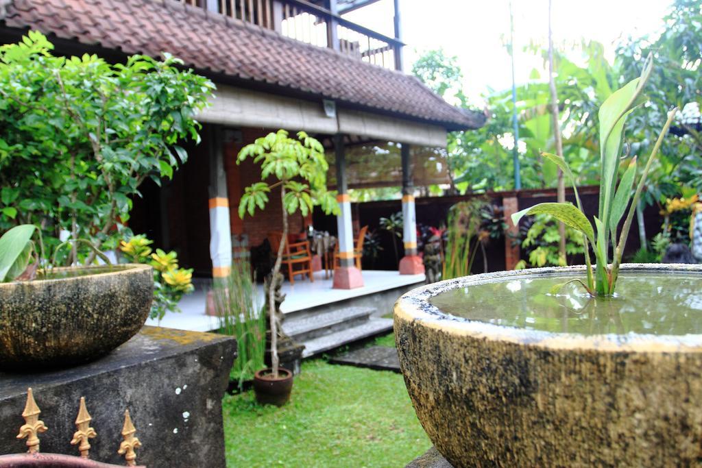 Bali Putra Villa Ubud  Exterior photo